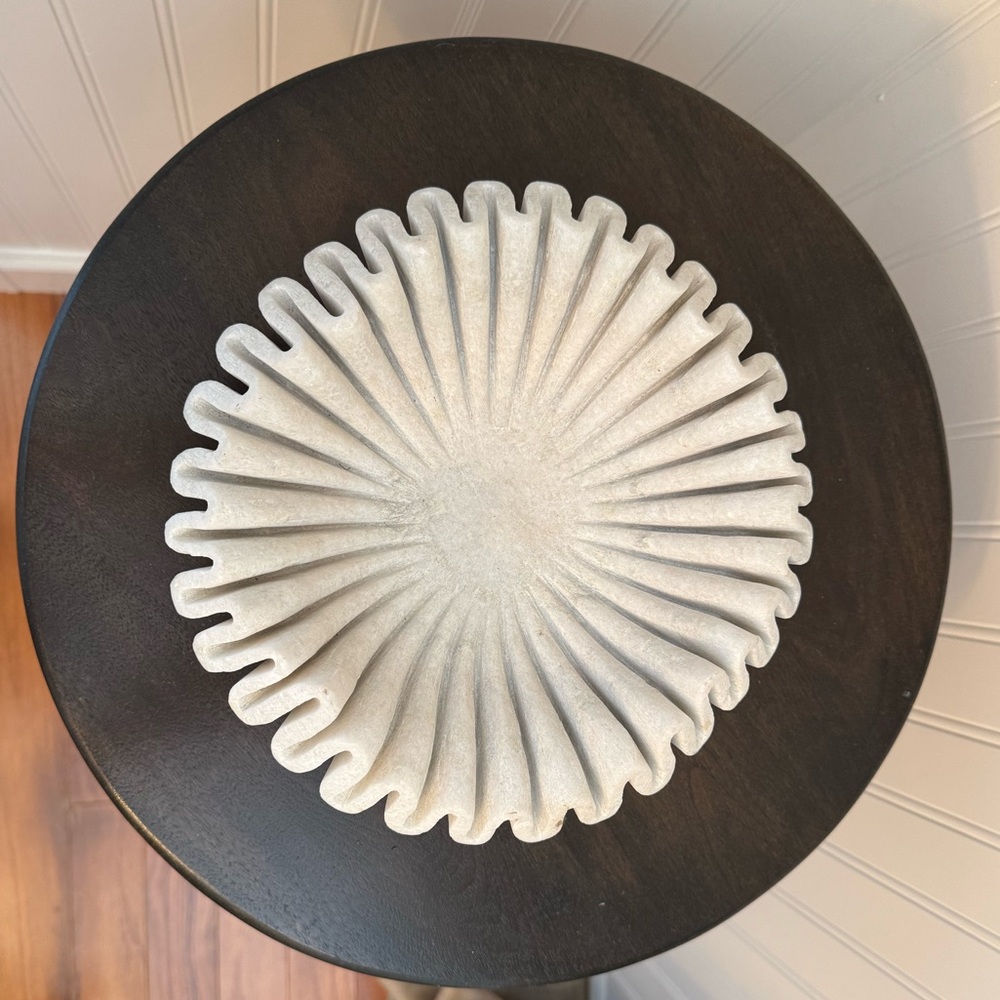 Terrain Ruffled Bowl (M) - Picture 4 of 7